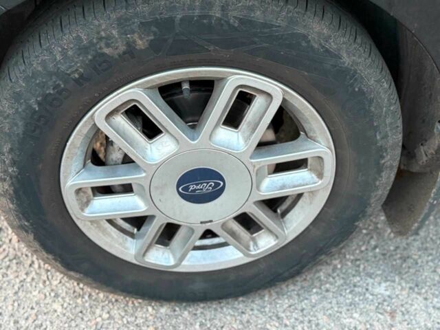 Форд Фьюжн 2007 в Запорожье на Automoto.ua Черный Форд Фьюжн, объемом двигателя 1.4 л и пробегом 133 тыс. км за 4800 $, фото 8 на Automoto.ua