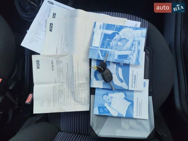 Черный Форд Фьюжн, объемом двигателя 1.4 л и пробегом 240 тыс. км за 5900 $, фото 30 на Automoto.ua