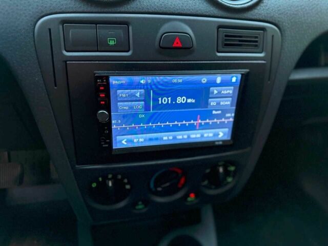 Форд Фьюжн 2007 в Запорожье на Automoto.ua Черный Форд Фьюжн, объемом двигателя 1.4 л и пробегом 133 тыс. км за 4800 $, фото 9 на Automoto.ua