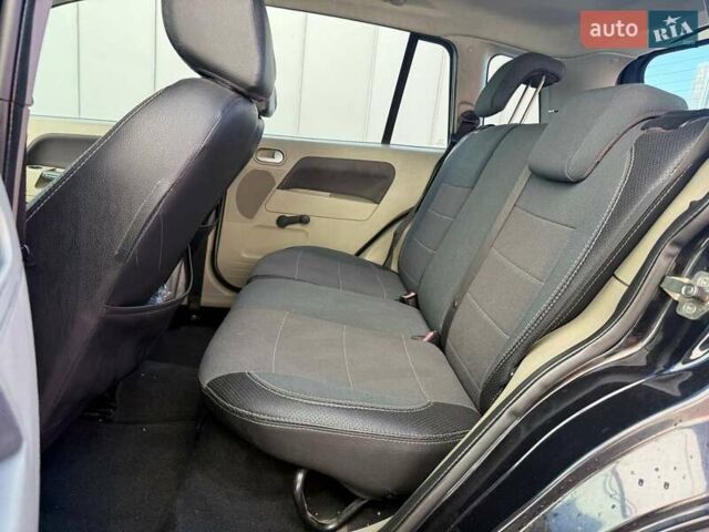 Черный Форд Фьюжн, объемом двигателя 1.4 л и пробегом 235 тыс. км за 4290 $, фото 9 на Automoto.ua