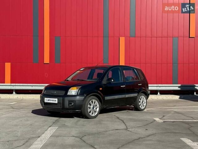 Черный Форд Фьюжн, объемом двигателя 1.4 л и пробегом 235 тыс. км за 4290 $, фото 3 на Automoto.ua