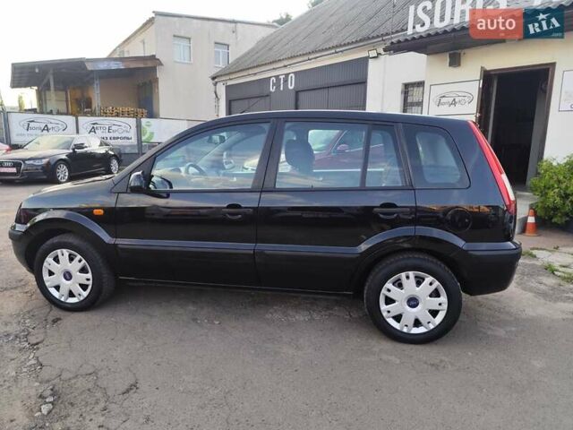 Чорний Форд Фьюжен, об'ємом двигуна 1.4 л та пробігом 240 тис. км за 5900 $, фото 6 на Automoto.ua