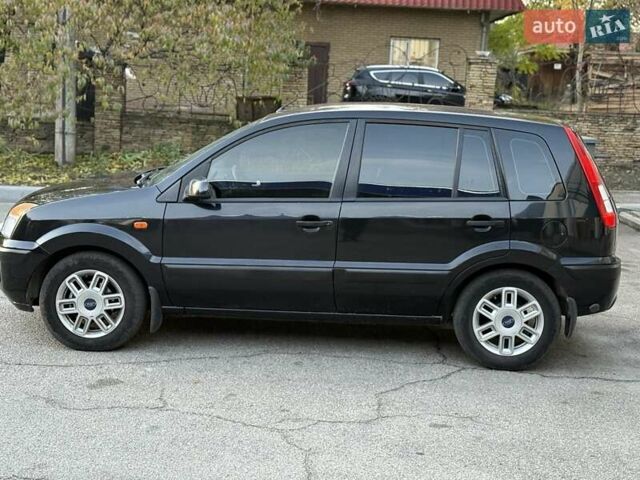 Форд Фьюжен 2007 у Запоріжжя на Automoto.ua Чорний Форд Фьюжен, об'ємом двигуна 1.4 л та пробігом 133 тис. км за 4800 $, фото 3 на Automoto.ua