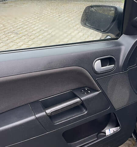 Форд Фьюжен 2007 у Києві на Automoto.ua Чорний Форд Фьюжен, об'ємом двигуна 1.4 л та пробігом 310 тис. км за 4400 $, фото 9 на Automoto.ua