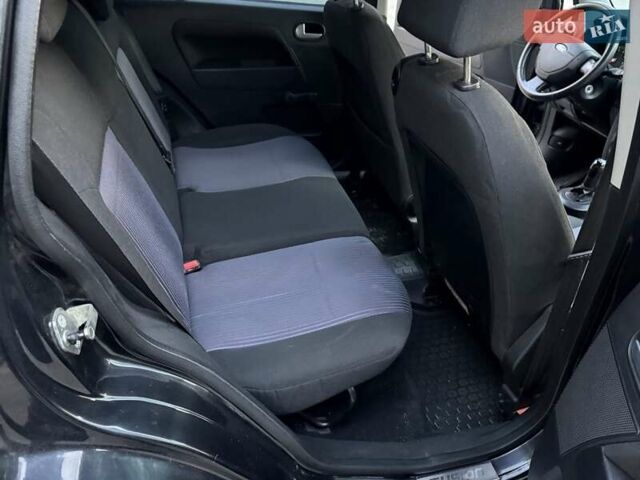 Форд Фьюжен 2007 у Запоріжжя на Automoto.ua Чорний Форд Фьюжен, об'ємом двигуна 1.4 л та пробігом 133 тис. км за 4800 $, фото 24 на Automoto.ua