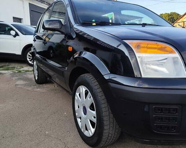 Чорний Форд Фьюжен, об'ємом двигуна 1.4 л та пробігом 240 тис. км за 5900 $, фото 9 на Automoto.ua