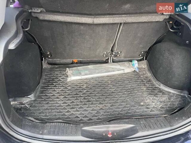 Черный Форд Фьюжн, объемом двигателя 1.6 л и пробегом 215 тыс. км за 4499 $, фото 20 на Automoto.ua
