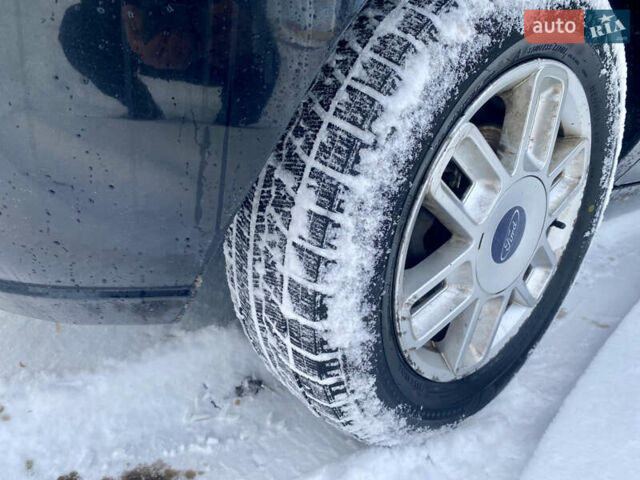 Чорний Форд Фьюжен, об'ємом двигуна 1.4 л та пробігом 193 тис. км за 4350 $, фото 14 на Automoto.ua