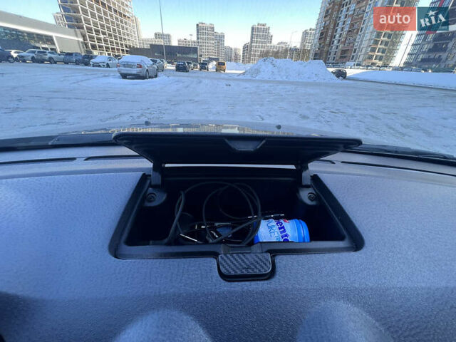 Черный Форд Фьюжн, объемом двигателя 1.6 л и пробегом 340 тыс. км за 5000 $, фото 13 на Automoto.ua