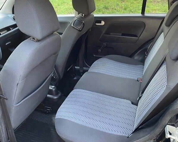 Черный Форд Фьюжн, объемом двигателя 1.6 л и пробегом 160 тыс. км за 7400 $, фото 14 на Automoto.ua