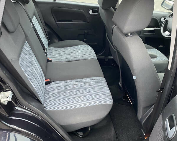 Черный Форд Фьюжн, объемом двигателя 1.6 л и пробегом 193 тыс. км за 6900 $, фото 36 на Automoto.ua