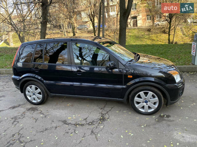 Черный Форд Фьюжн, объемом двигателя 1.6 л и пробегом 160 тыс. км за 7400 $, фото 2 на Automoto.ua