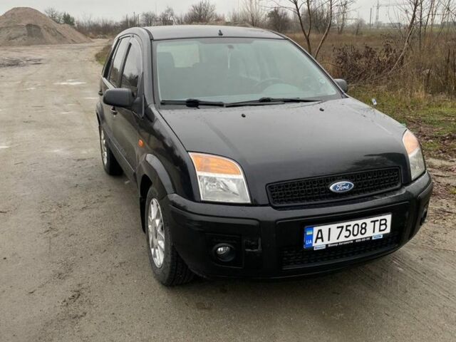 Чорний Форд Фьюжен, об'ємом двигуна 1.4 л та пробігом 101 тис. км за 4350 $, фото 1 на Automoto.ua