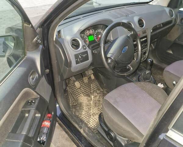 Чорний Форд Фьюжен, об'ємом двигуна 1.4 л та пробігом 200 тис. км за 4350 $, фото 7 на Automoto.ua