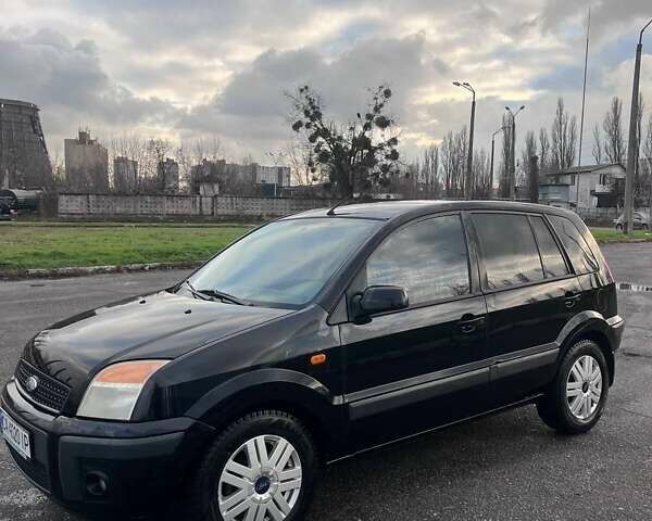 Черный Форд Фьюжн, объемом двигателя 1.6 л и пробегом 215 тыс. км за 4499 $, фото 1 на Automoto.ua