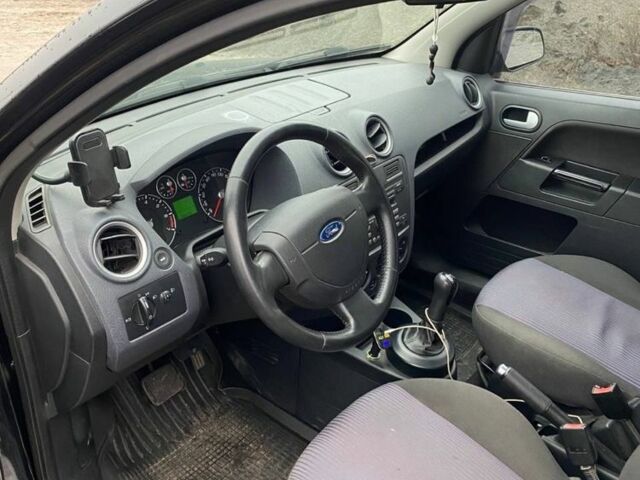 Чорний Форд Фьюжен, об'ємом двигуна 1.4 л та пробігом 101 тис. км за 4350 $, фото 7 на Automoto.ua