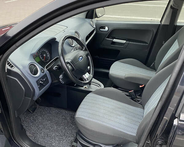 Черный Форд Фьюжн, объемом двигателя 1.6 л и пробегом 193 тыс. км за 6900 $, фото 26 на Automoto.ua