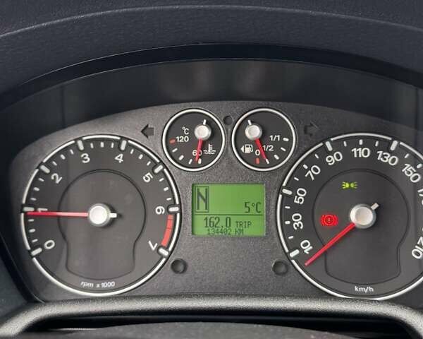 Чорний Форд Фьюжен, об'ємом двигуна 1.4 л та пробігом 134 тис. км за 5600 $, фото 7 на Automoto.ua