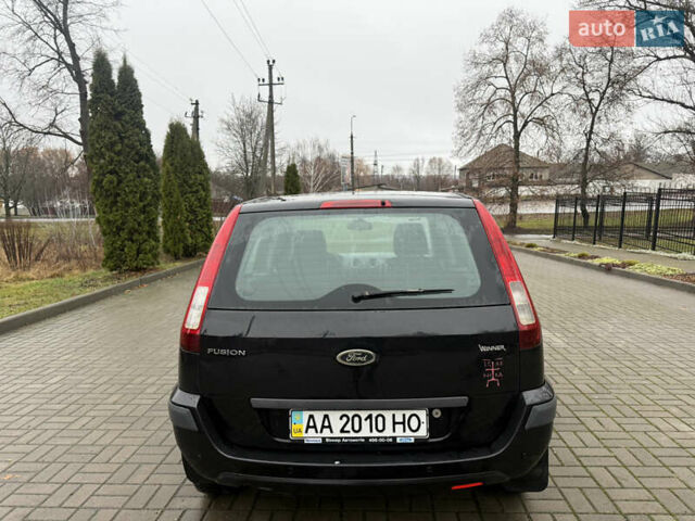 Черный Форд Фьюжн, объемом двигателя 1.6 л и пробегом 147 тыс. км за 4300 $, фото 4 на Automoto.ua
