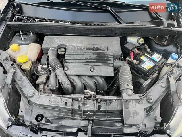 Черный Форд Фьюжн, объемом двигателя 1.6 л и пробегом 215 тыс. км за 4499 $, фото 16 на Automoto.ua