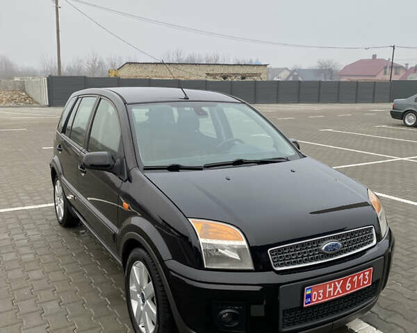 Черный Форд Фьюжн, объемом двигателя 1.6 л и пробегом 193 тыс. км за 6900 $, фото 6 на Automoto.ua