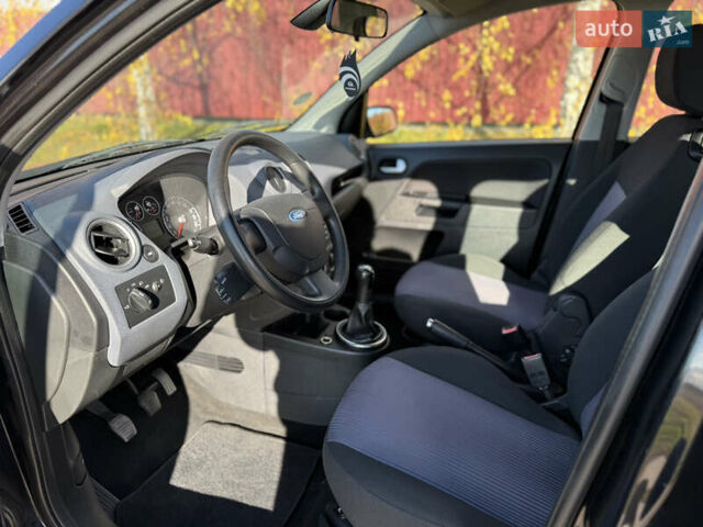 Чорний Форд Фьюжен, об'ємом двигуна 1.4 л та пробігом 174 тис. км за 6000 $, фото 23 на Automoto.ua