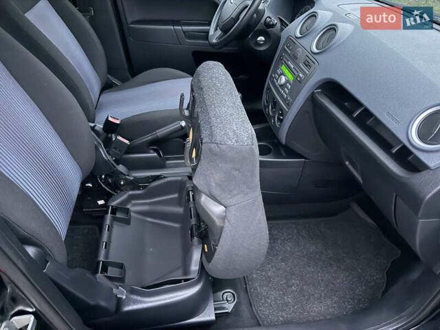 Черный Форд Фьюжн, объемом двигателя 1.4 л и пробегом 174 тыс. км за 6000 $, фото 38 на Automoto.ua