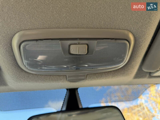 Чорний Форд Фьюжен, об'ємом двигуна 1.4 л та пробігом 174 тис. км за 6000 $, фото 40 на Automoto.ua