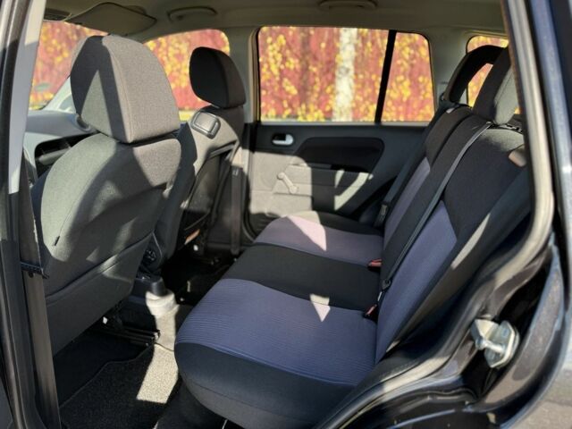 Чорний Форд Фьюжен, об'ємом двигуна 1.4 л та пробігом 174 тис. км за 6000 $, фото 19 на Automoto.ua