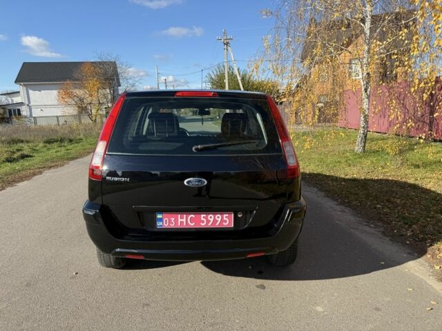 Чорний Форд Фьюжен, об'ємом двигуна 1.4 л та пробігом 174 тис. км за 6000 $, фото 4 на Automoto.ua