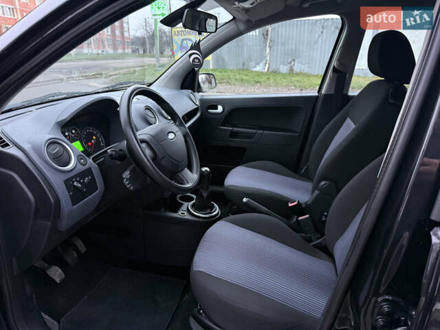 Черный Форд Фьюжн, объемом двигателя 1.4 л и пробегом 174 тыс. км за 6000 $, фото 17 на Automoto.ua