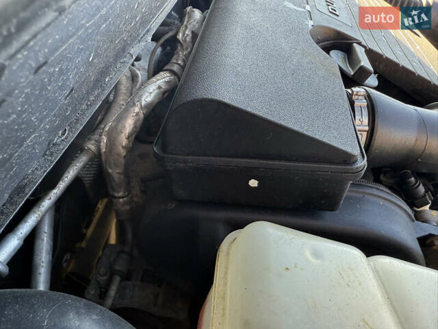 Чорний Форд Фьюжен, об'ємом двигуна 1.4 л та пробігом 174 тис. км за 6000 $, фото 73 на Automoto.ua