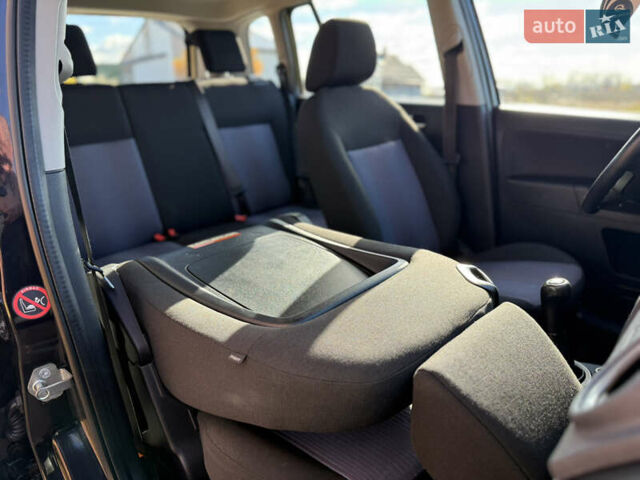 Чорний Форд Фьюжен, об'ємом двигуна 1.4 л та пробігом 174 тис. км за 6000 $, фото 50 на Automoto.ua