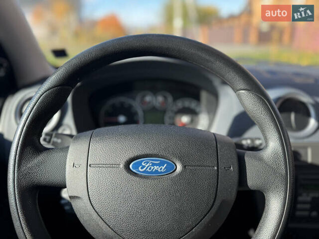Чорний Форд Фьюжен, об'ємом двигуна 1.4 л та пробігом 174 тис. км за 6000 $, фото 29 на Automoto.ua