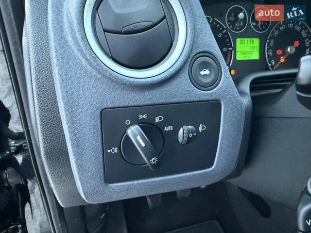 Черный Форд Фьюжн, объемом двигателя 1.4 л и пробегом 174 тыс. км за 6000 $, фото 12 на Automoto.ua