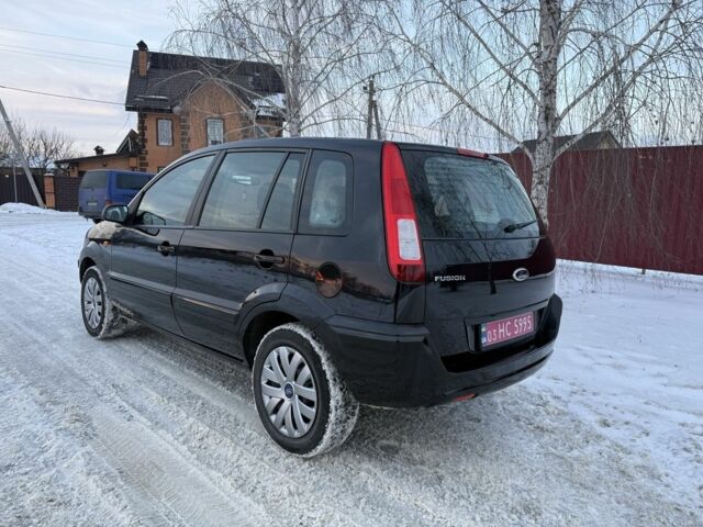 Чорний Форд Фьюжен, об'ємом двигуна 1.4 л та пробігом 174 тис. км за 5400 $, фото 1 на Automoto.ua