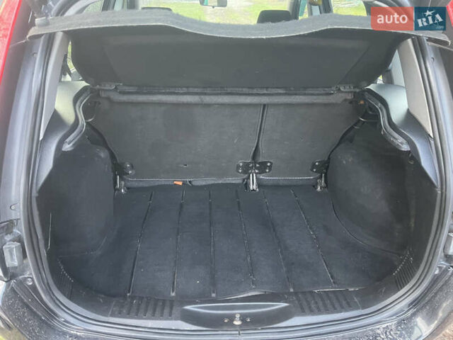 Черный Форд Фьюжн, объемом двигателя 1.6 л и пробегом 142 тыс. км за 6200 $, фото 15 на Automoto.ua