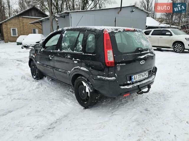 Чорний Форд Фьюжен, об'ємом двигуна 1.39 л та пробігом 160 тис. км за 2000 $, фото 6 на Automoto.ua