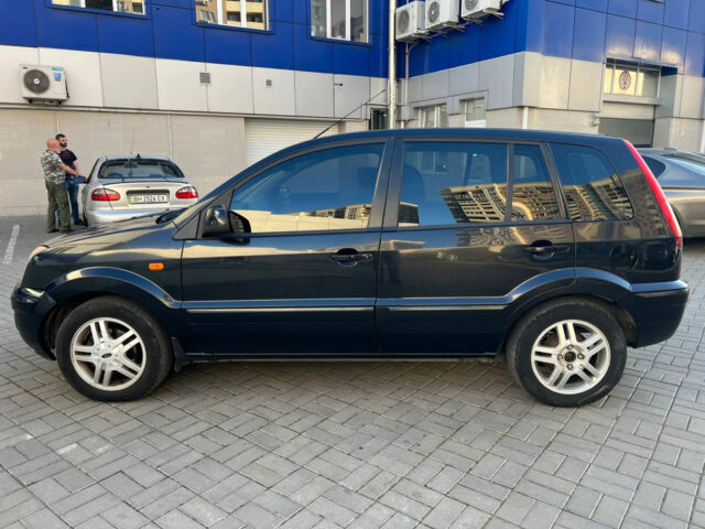 Черный Форд Фьюжн, объемом двигателя 1.4 л и пробегом 253 тыс. км за 4990 $, фото 3 на Automoto.ua