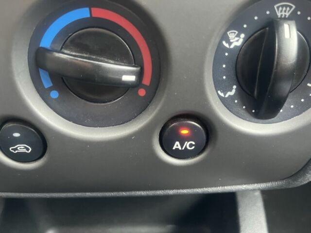 Чорний Форд Фьюжен, об'ємом двигуна 1.6 л та пробігом 198 тис. км за 5700 $, фото 15 на Automoto.ua