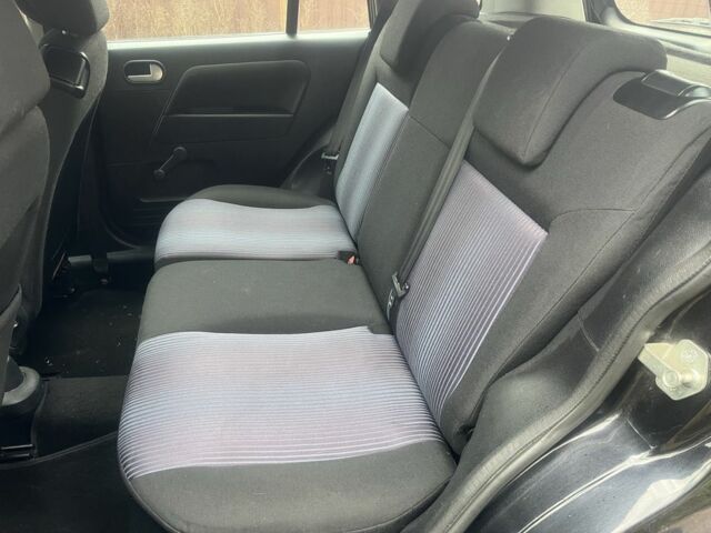 Чорний Форд Фьюжен, об'ємом двигуна 1.6 л та пробігом 198 тис. км за 5700 $, фото 7 на Automoto.ua