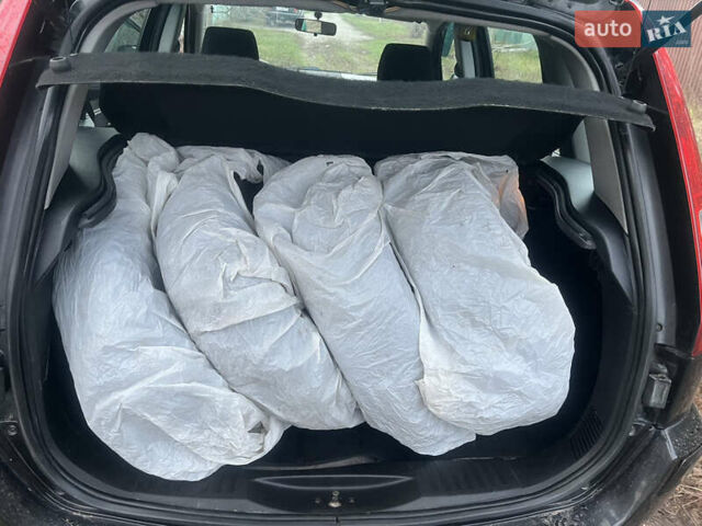 Черный Форд Фьюжн, объемом двигателя 1.6 л и пробегом 142 тыс. км за 6200 $, фото 4 на Automoto.ua