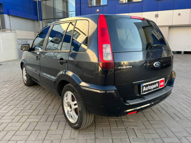 Черный Форд Фьюжн, объемом двигателя 1.4 л и пробегом 253 тыс. км за 4990 $, фото 2 на Automoto.ua