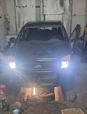 Чорний Форд Фьюжен, об'ємом двигуна 1.4 л та пробігом 220 тис. км за 2700 $, фото 3 на Automoto.ua