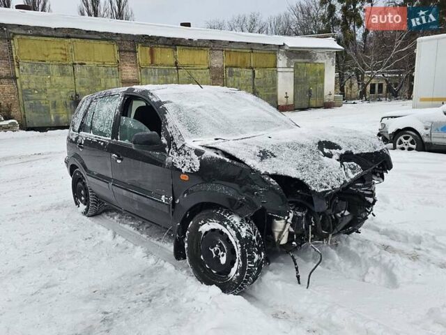 Чорний Форд Фьюжен, об'ємом двигуна 1.39 л та пробігом 160 тис. км за 2000 $, фото 1 на Automoto.ua
