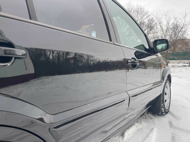 Чорний Форд Фьюжен, об'ємом двигуна 1.6 л та пробігом 145 тис. км за 5999 $, фото 6 на Automoto.ua