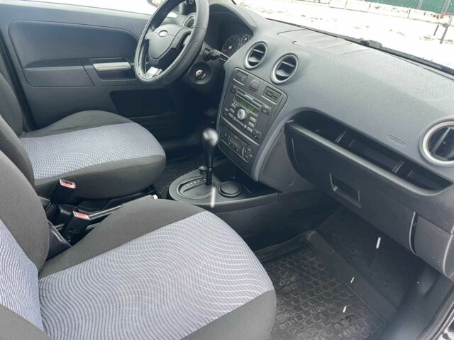 Чорний Форд Фьюжен, об'ємом двигуна 1.6 л та пробігом 145 тис. км за 5999 $, фото 17 на Automoto.ua