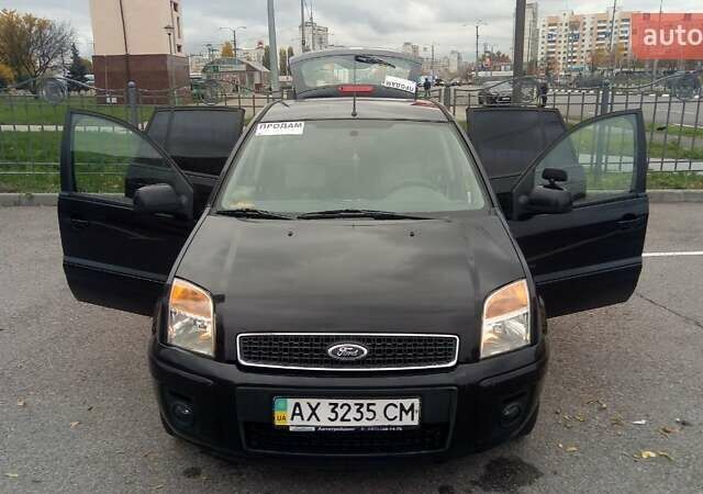 Черный Форд Фьюжн, объемом двигателя 1.6 л и пробегом 213 тыс. км за 6200 $, фото 17 на Automoto.ua