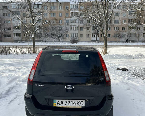Чорний Форд Фьюжен, об'ємом двигуна 1.6 л та пробігом 143 тис. км за 6350 $, фото 7 на Automoto.ua