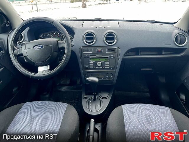 Чорний Форд Фьюжен, об'ємом двигуна 1.6 л та пробігом 145 тис. км за 5999 $, фото 11 на Automoto.ua